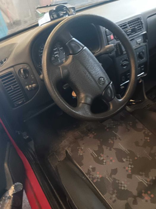 Vendo carinha VW Polo 1,6 gasolina