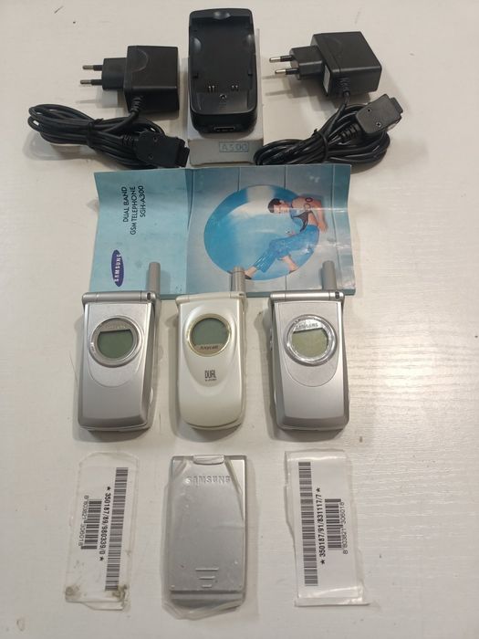 Samsung A300 2шт,A200 1шт