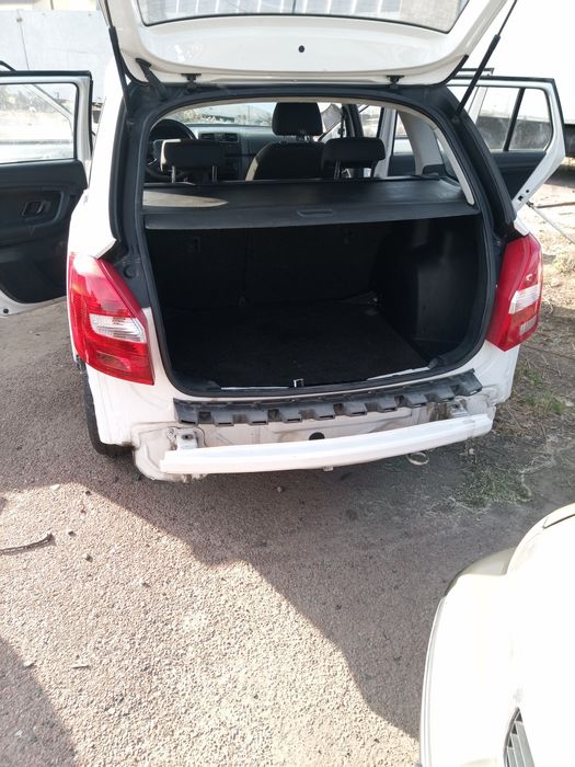 Шкода Фабия 2013 газ/бензин