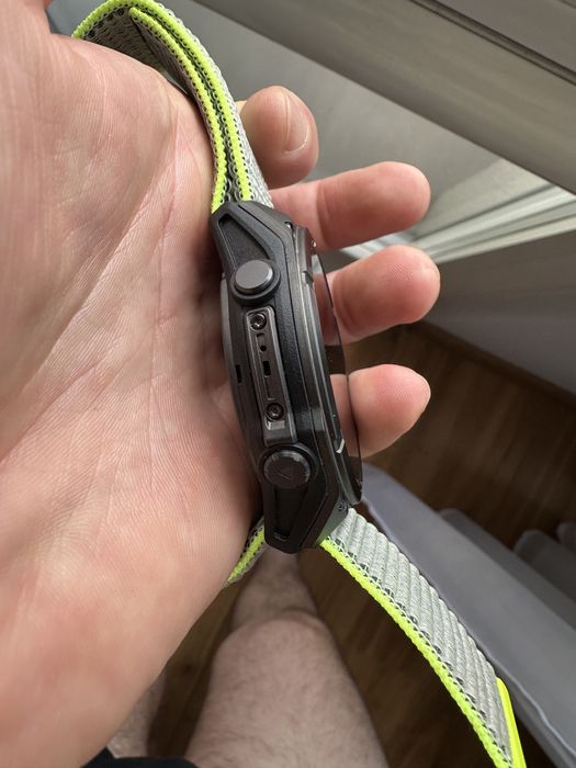 Garmin fenix 8 sapphire amoled dlc