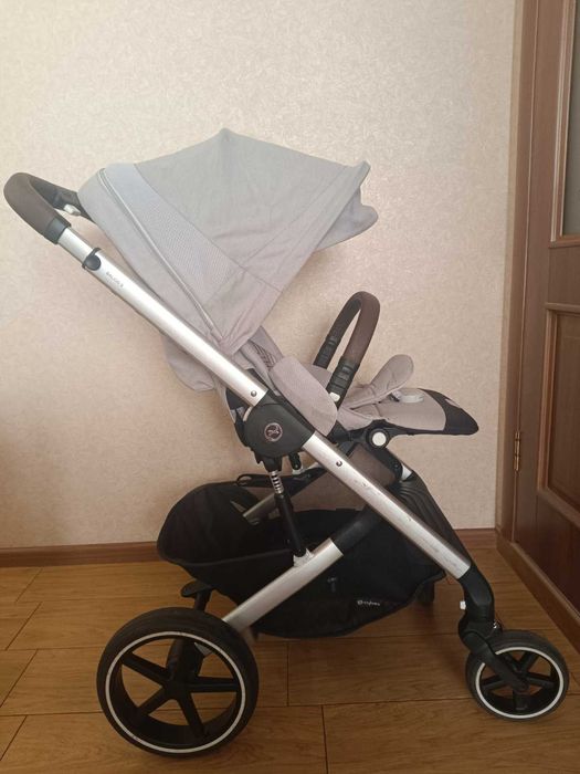 Cybex balios s lux 2024