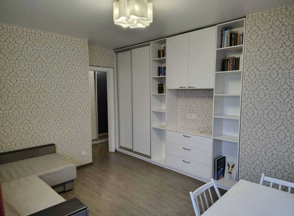 Гарна 1к квартира по вул. Кленова