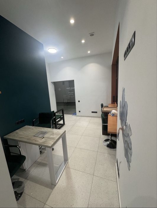 Новий салон краси 20 кв м, по вул. Кульпарківська 64а, Парус Парк