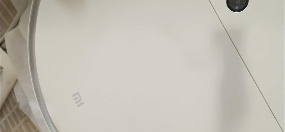 Aspirador Xiaomi Robot (praticamente novo)