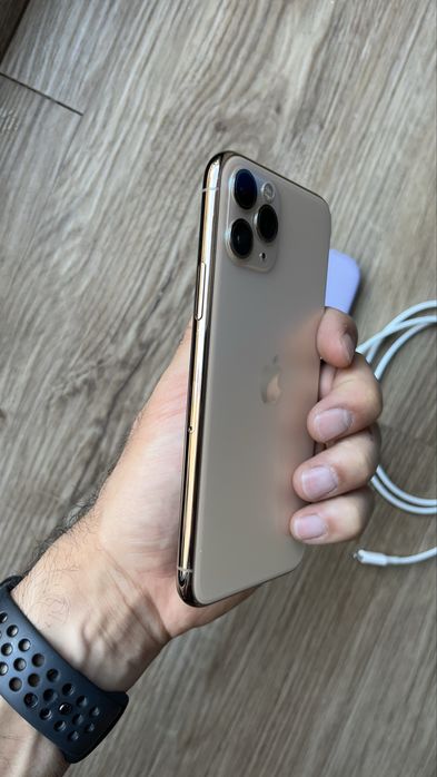 iPhone 11 Pro 64Gb Dourado