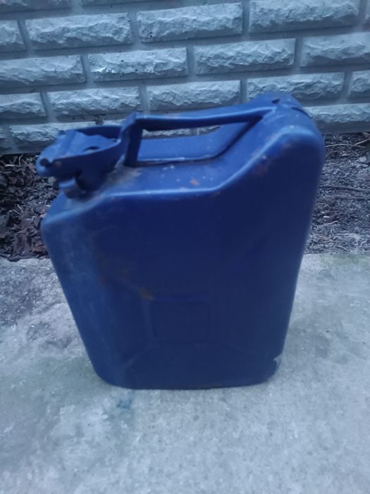 Канистра 10 литров