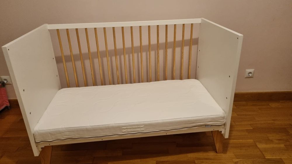 BERÇO ZIPPY - branco e carvalho