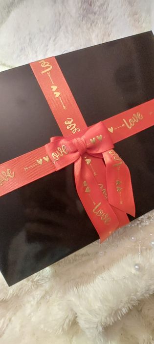 Walentynki prezent dla niej box prezentowy bielizna  bransoletka