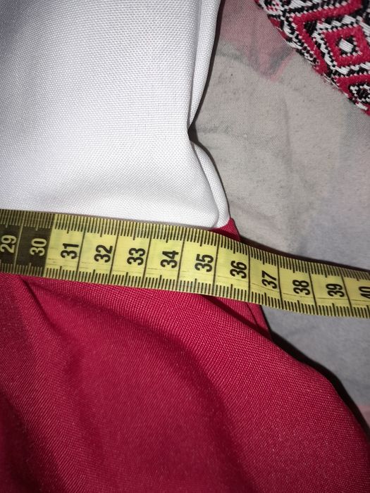 Вишите для дівчаток і хлопців