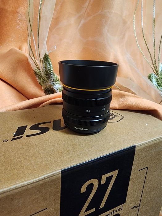 Об'єктив Kamlan 50mm f1.1APS-C sony e mount
