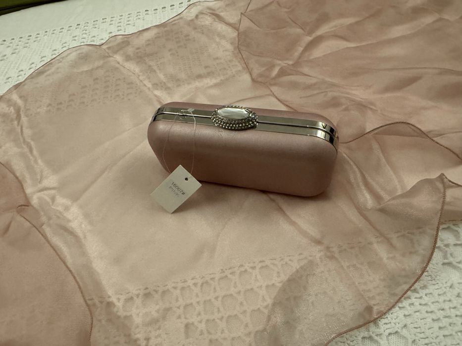 Pochete e echarpe rosa claro, novas , nunca usadas