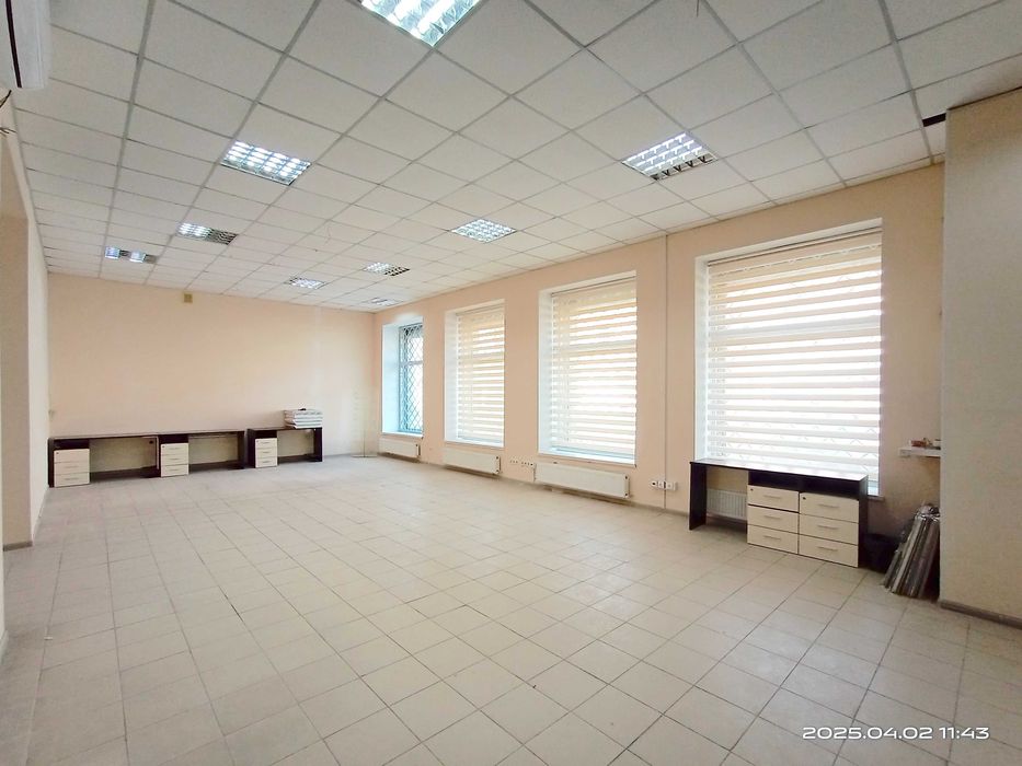 Аренда Салон Магазин Шоурум 150 м² Широкий фасад Б. Арнаутская,123