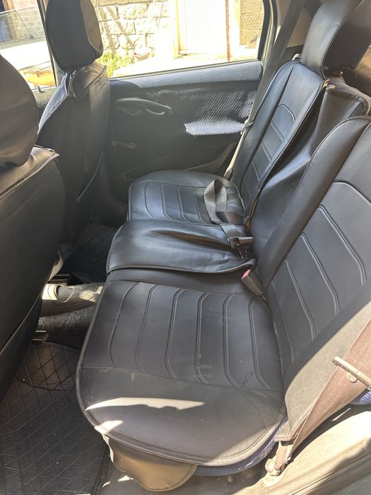 Fiat Punto económico e pronto a andar