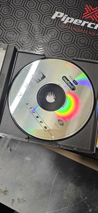 Jogo ps1 medievil em perfeito estado