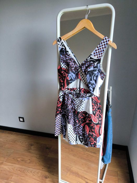 Sukienka z wycięciem etniczny wzór, paisley pattern, wzór turecki