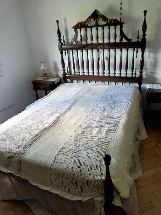 Guarda fatos cama e comoda tranporte a cargo do comprador