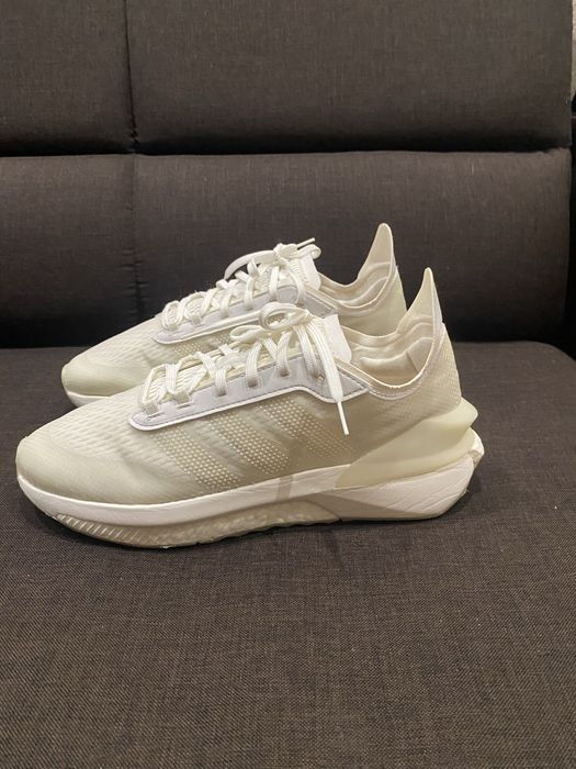 Кросівки adidas Boost