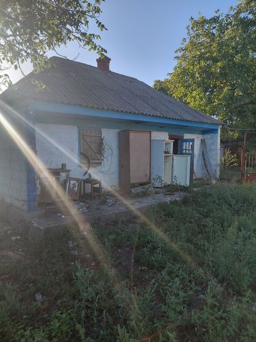 Будинок,хата    .