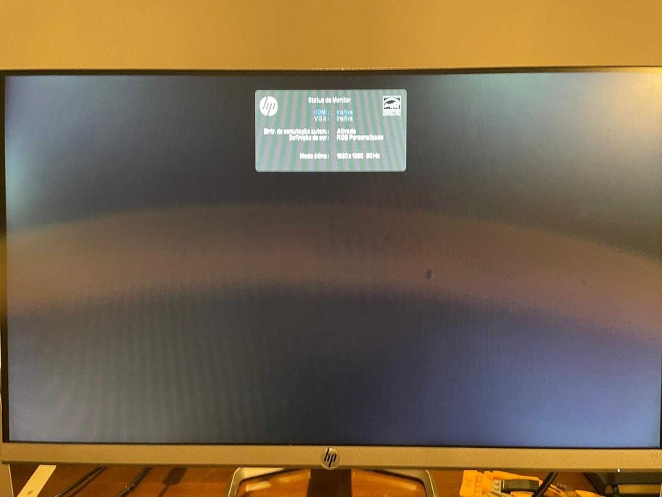 Monitores HP 24" e Samsung 22"