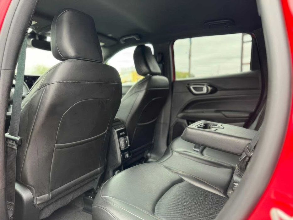 Jeep Compass      2021