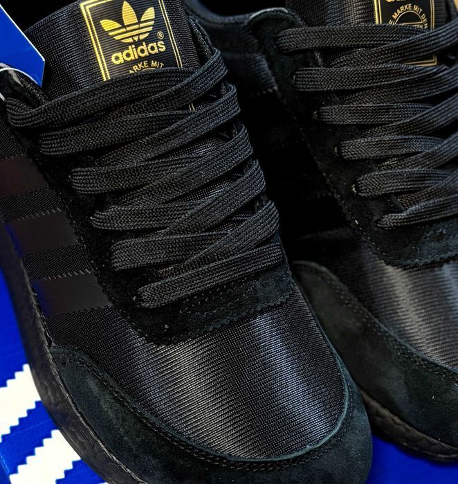 (2272) Кросівки Adidas Iniki замшеві повністю чорні (36-41) адідас