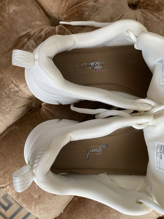 Кросівки skechers р.37