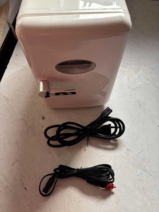 Lodowka na kosmetyki