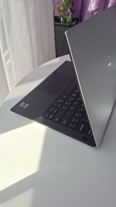 Dell XPS 13 9305 i5 1135g7 8 ram 256 ssd iris xe 3.86 gb