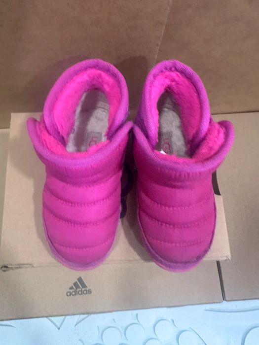 Ĺšniegowce UGG rozmiar 23 1/2