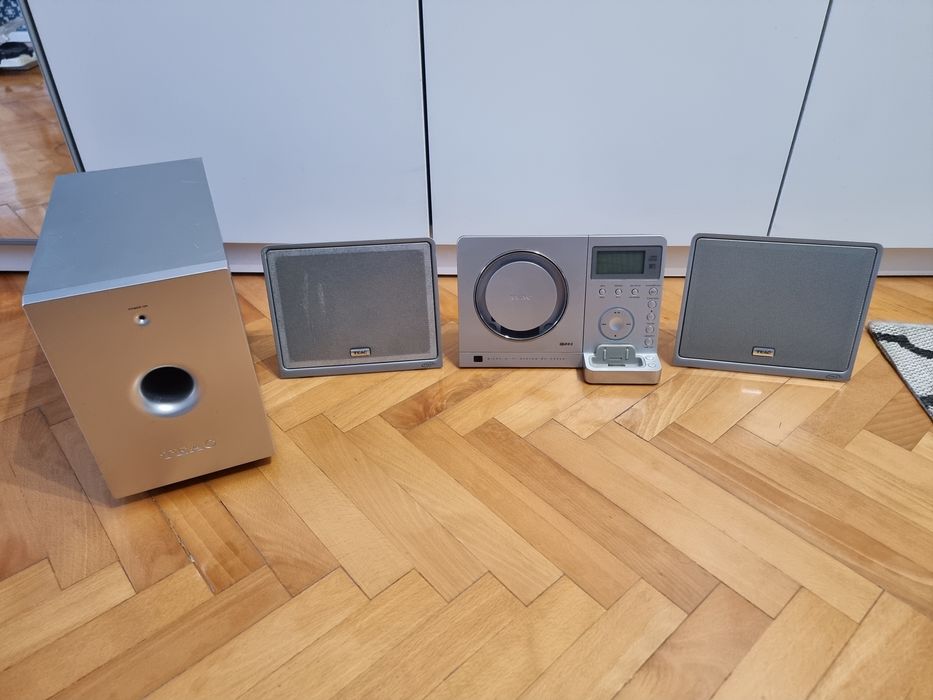 Mikrowieża TEAC MC-DX220i stan bardzo dobry KOMPLET