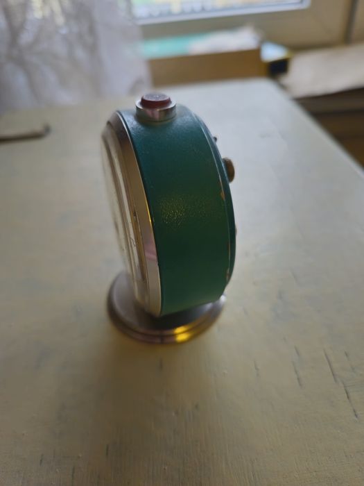 zegarek z budzikiem Slava 11 jewels