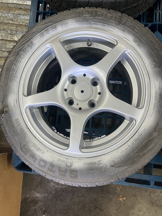 Продам диски на ваз,ланос.R14.без шин.Не відправляю.6000 грн.за чотири
