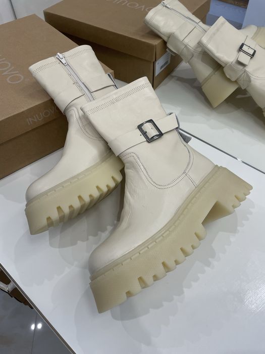 Осінні шкіряні черевики INUOVO, 40 розмір, 25.5см устілка