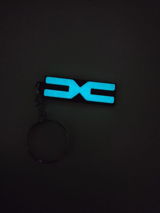 Breloczek Dacia - Świeci w Nocy! 3d - Druk3d fidget Keychain mixGadzet