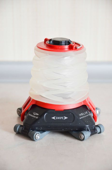 Кемпінгова лампа Princeton Tec Helix Backcountry Red