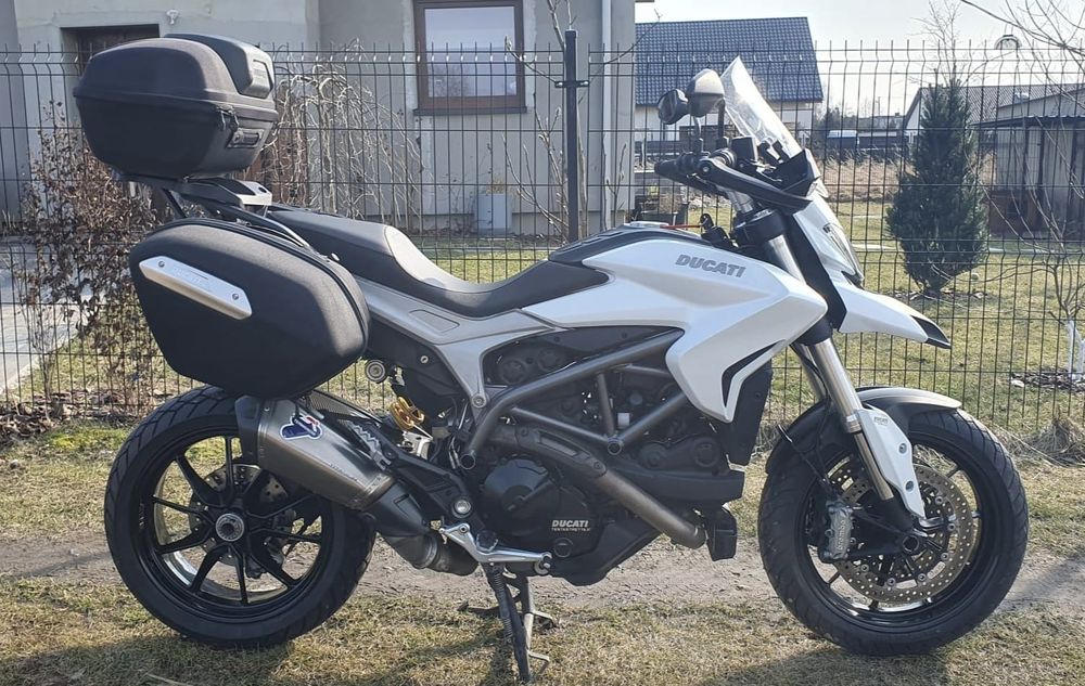 Ducati Hyperstrada 939 hypermotard