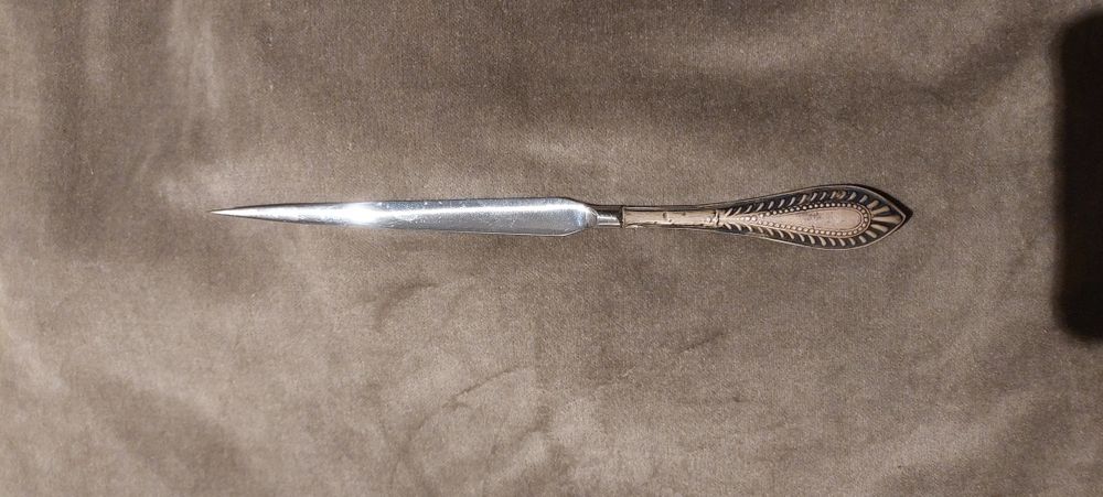 abre cartas em prata marcados