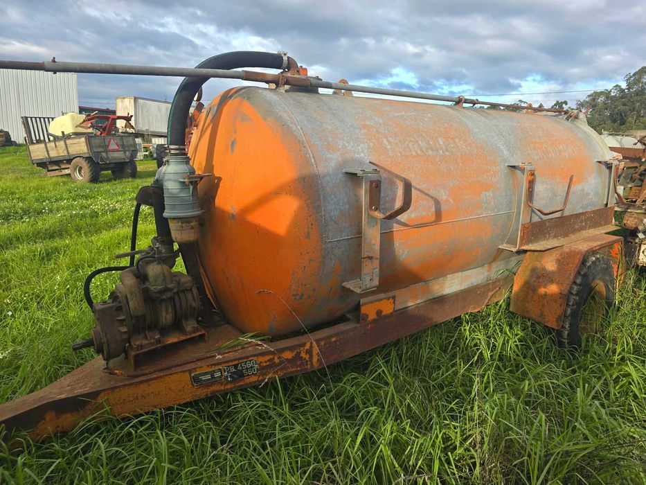 Cisterna agricola Herculano 4000 litros usada