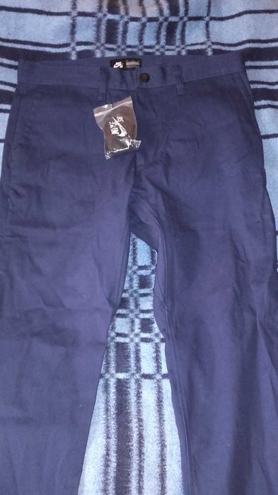 Spodnie Nike  SB   M