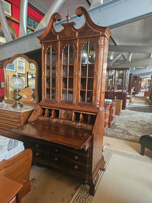 Lindíssima Papeleira - Bom estado geral