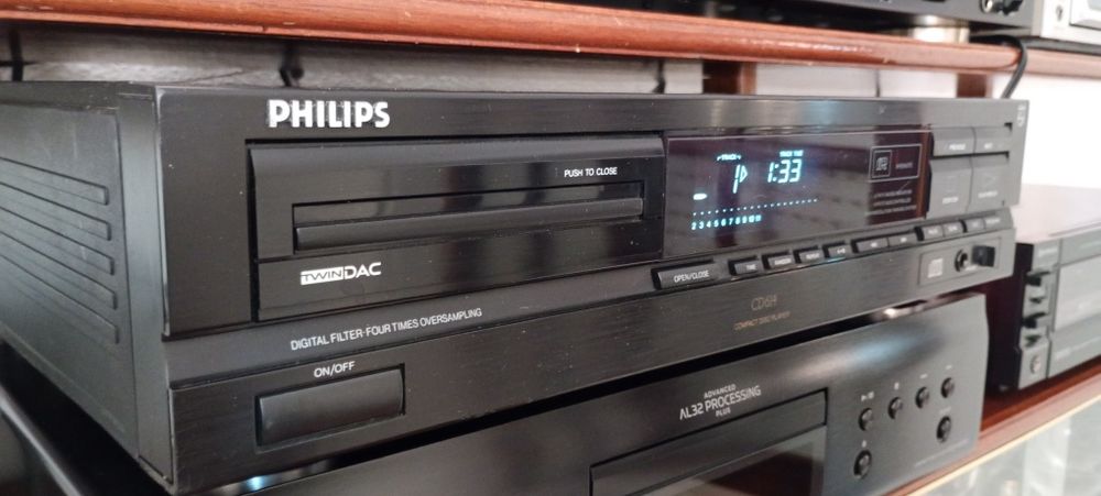 Leitor de CD Philips CD-614