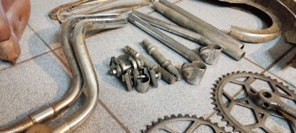 Duas Bicicletas Vilar Dobráveis