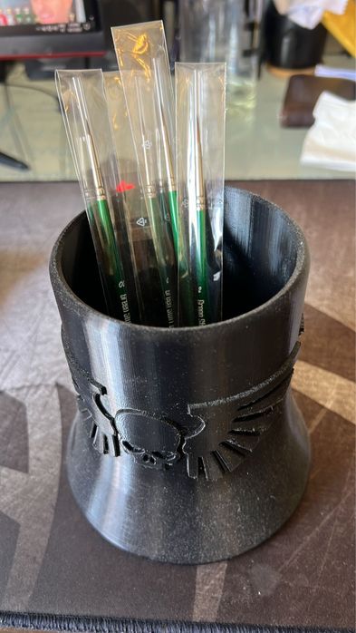 Tintas Vallejo NOVAS + pincéis GreenStuffWorld sintéticos W40K