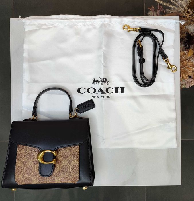 Сумка Coach Tabby Top Handle 20 in Signature Canvas Tan Black