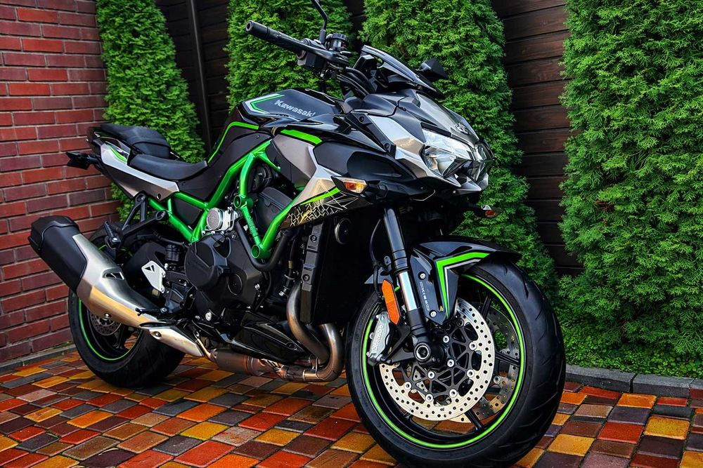 koji　薪200キロ Kawasaki Z H2 2020 (ZR1000 K) ZH2 аш2: 17 999 $ - Мотоцикли