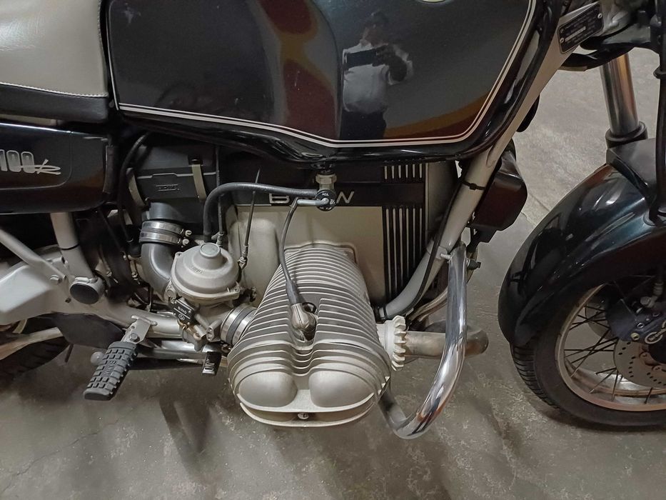 BMW R100R - Clássica Certificada