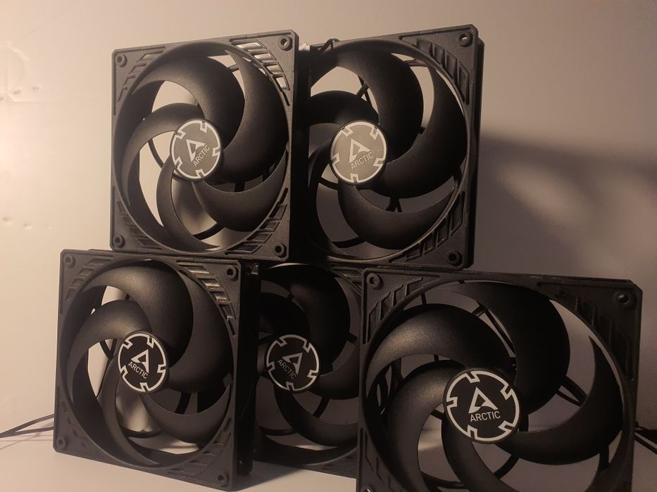 5x wentylator arctic p14