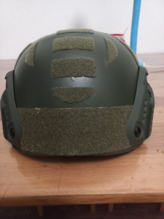 Продам військову каску