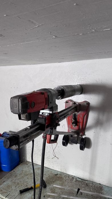 Furos de Carote para Ar Condicionado