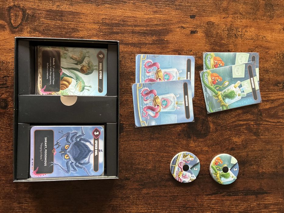 Mindbug - jogo de cartas